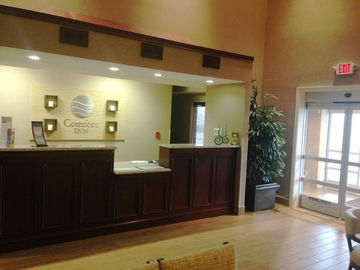 Comfort Lexington South Inn 2*
