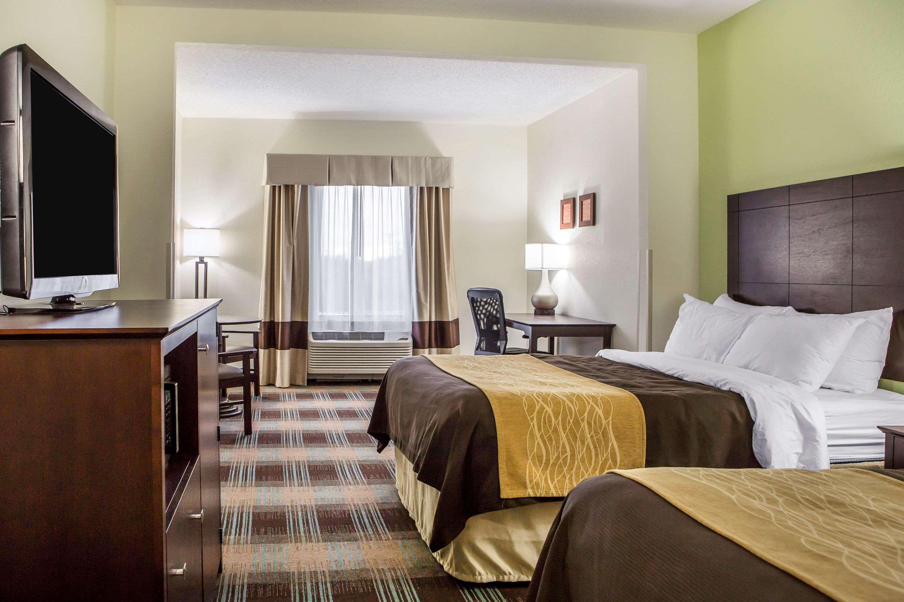 Inn Comfort Lexington South 2*