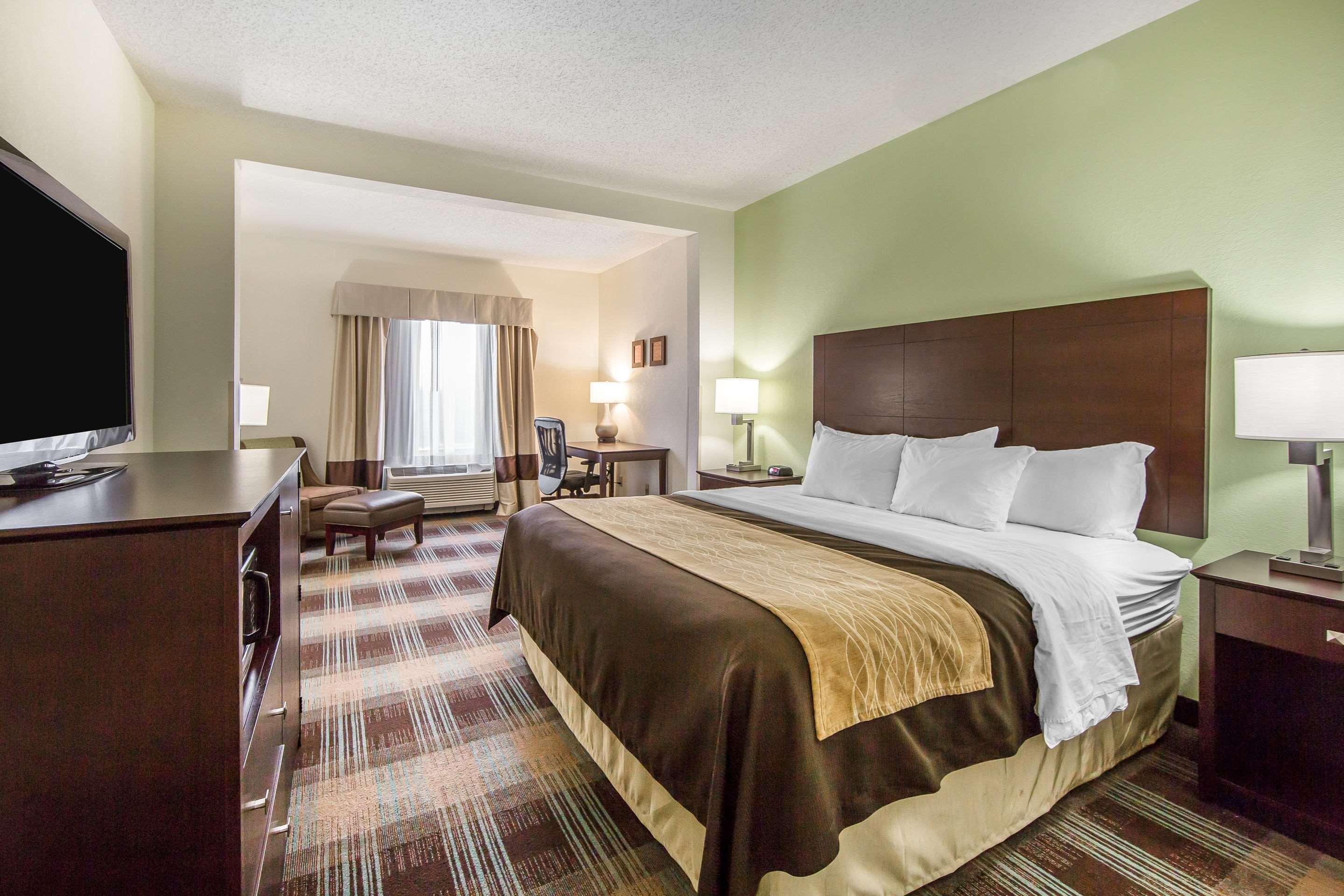 Comfort Lexington South 2*