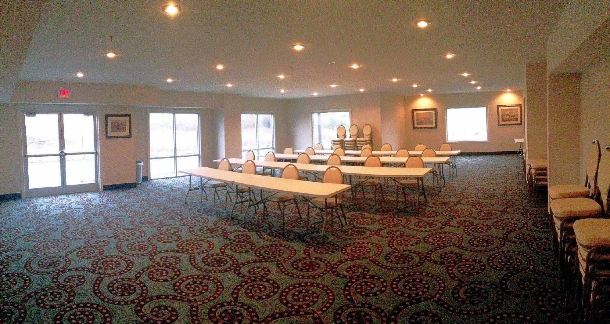 Inn Comfort Lexington South 2*